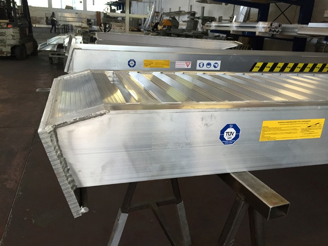 DIMA_H190_aluminium_rampa (3).jpg